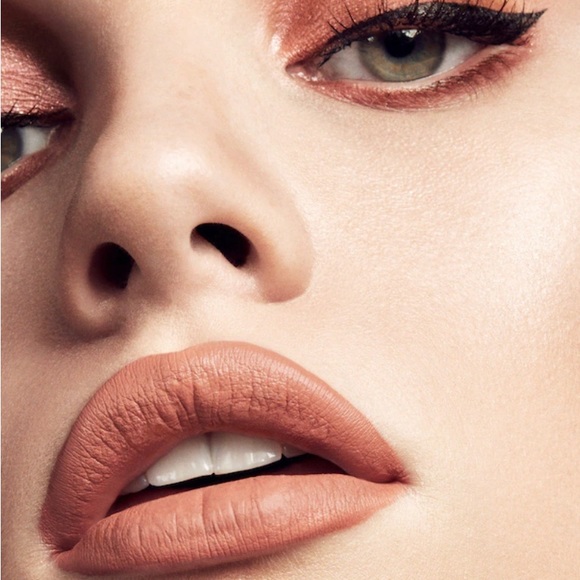 Stunna Lip Paint Longwear Fluid Lip Color NIB - Picture 4 of 5